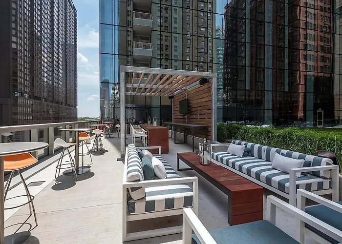 Apartment Loop 1br W Gym Roof Deck Nr Millennium Park Chi-961 *
