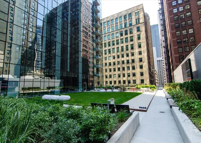 Loop 1br W Gym Roof Deck Nr Millennium Park Chi-961 *